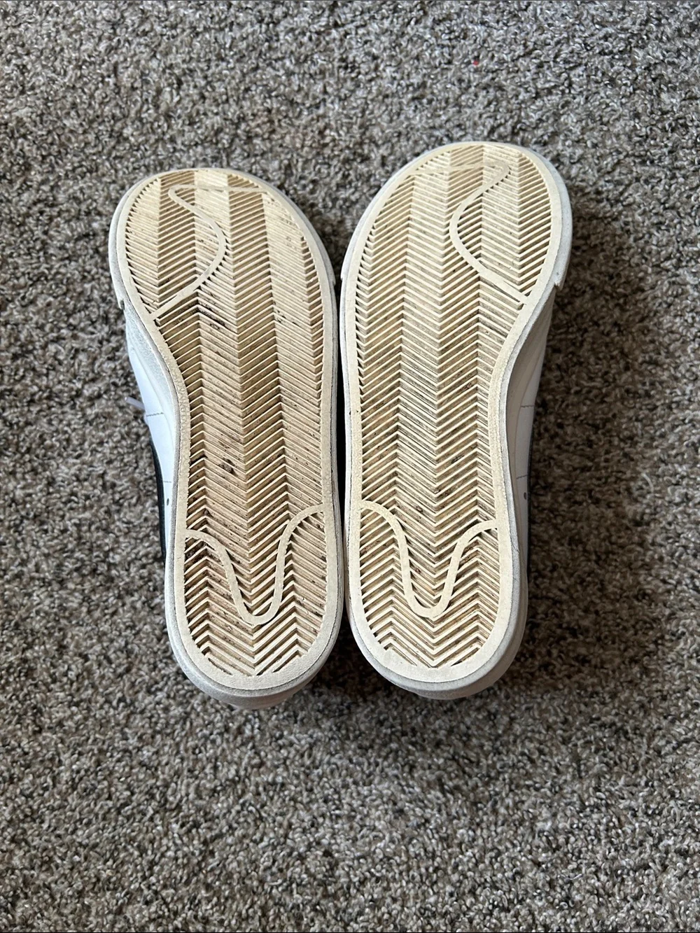 Nike White Sneakers with Black Swoosh and Yellow Tongue